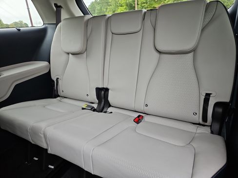 New 2026 Kia Carnival SX Prestige image 20