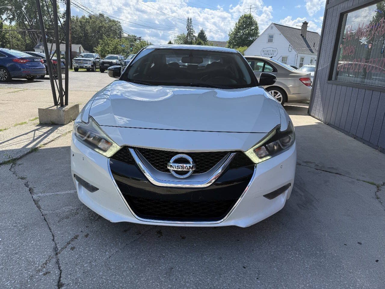 Used 2017 Nissan Maxima 3.5 SV FWD image 3