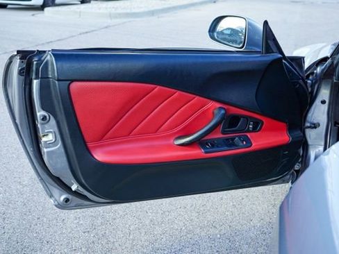 Used 2000 Honda S2000 image 18