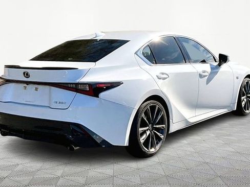 Used 2022 Lexus IS 350 F Sport image 5