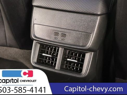 Used 2025 Chevrolet Equinox LT w/ Convenience Package II AWD/4WD image 31