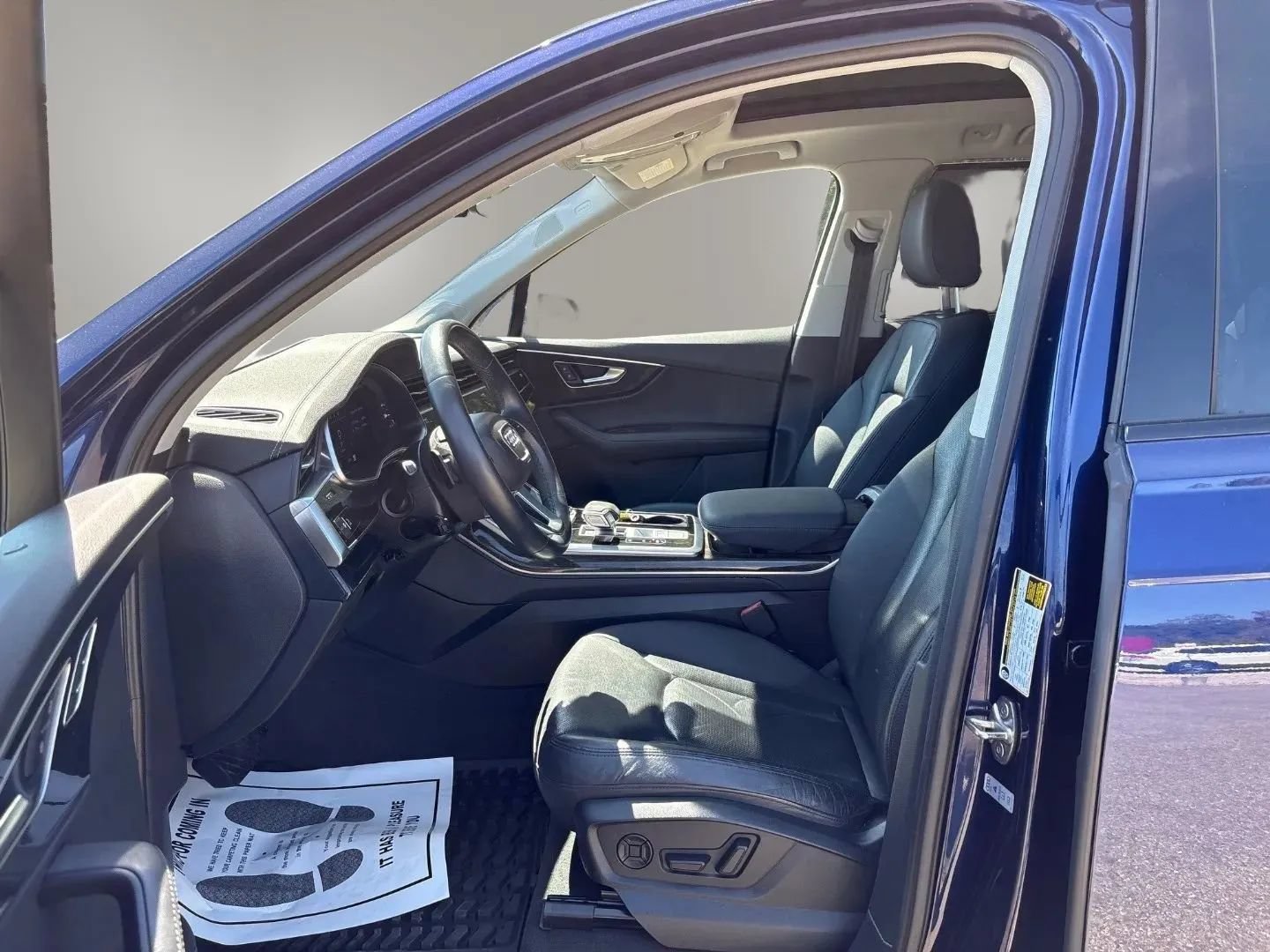 Used 2023 Audi Q7 3.0T Prestige AWD/4WD image 10