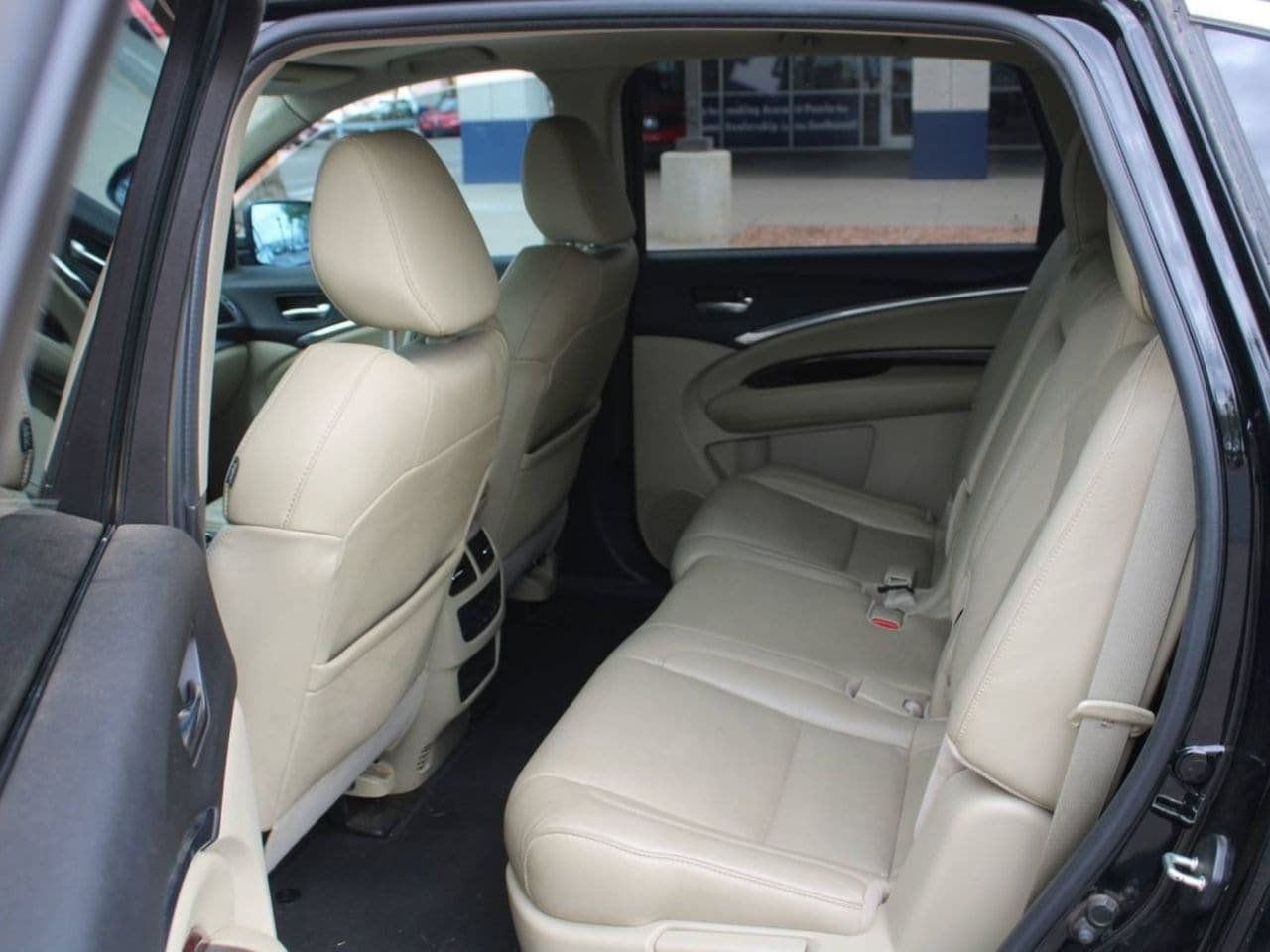 Used 2015 Acura MDX FWD image 12