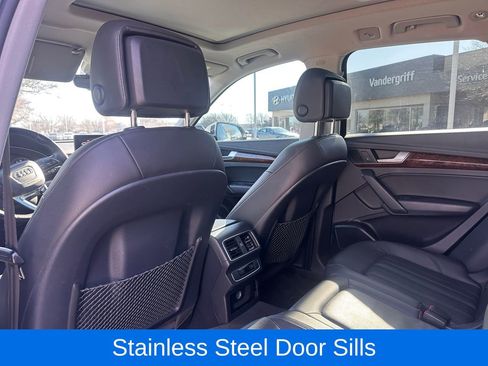 Used 2018 Audi Q5 2.0T Premium Plus w/ Premium Plus Package image 15