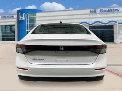 New 2025 Honda Accord SE