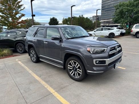 Used 2021 Toyota 4Runner Limited AWD/4WD image 2