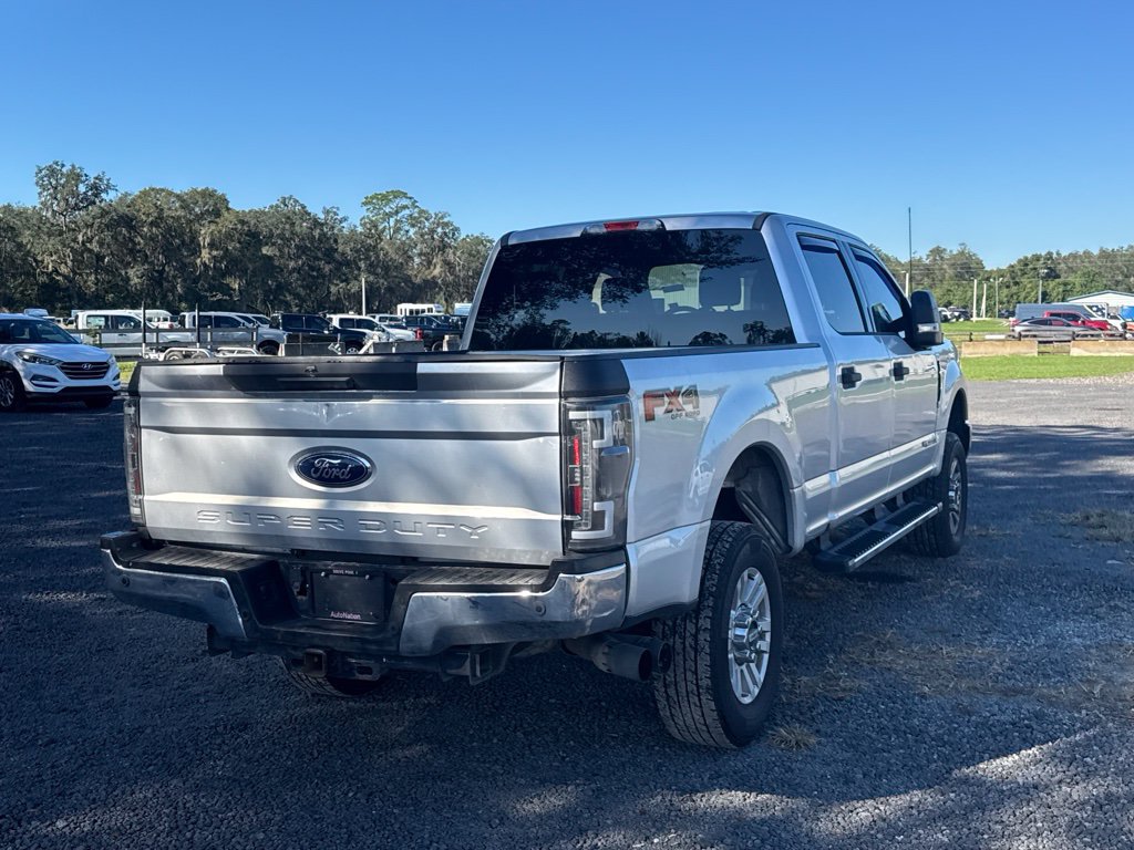 Used 2017 Ford F250 XLT w/ XLT Value Package AWD/4WD image 5