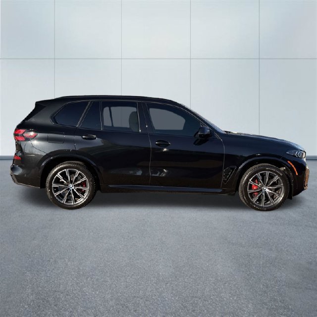 Certified 2025 BMW X5 xDrive40i w/ Executive Package AWD/4WD image 5