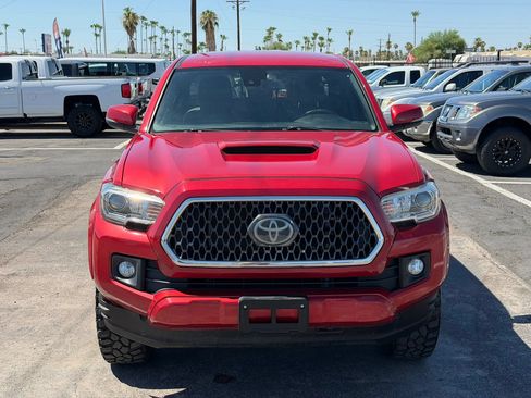 Used 2019 Toyota Tacoma TRD Sport w/ Technology Package AWD/4WD image 16