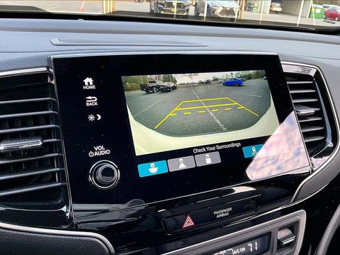 Used 2023 Honda Passport Elite image 13