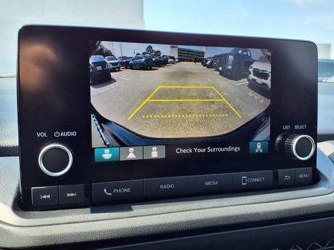 Used 2024 Honda Accord EX image 6