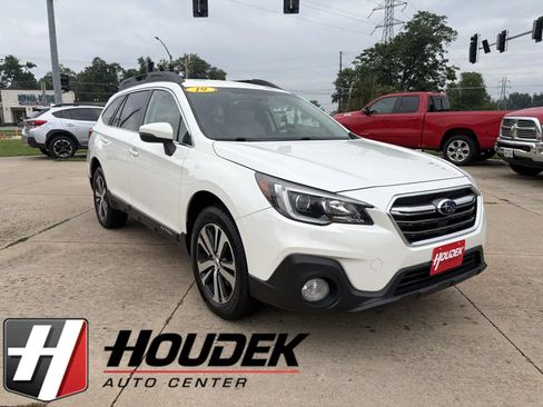 Used 2019 Subaru Outback 2.5i Limited AWD/4WD image 1