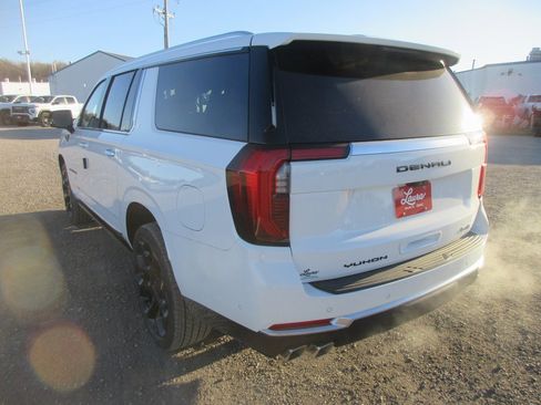 New 2026 GMC Yukon XL Denali w/ Denali Reserve Package image 7