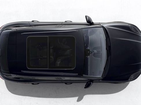 New 2026 Porsche Macan image 5