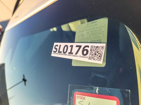 Certified 2025 Subaru Outback Limited image 24