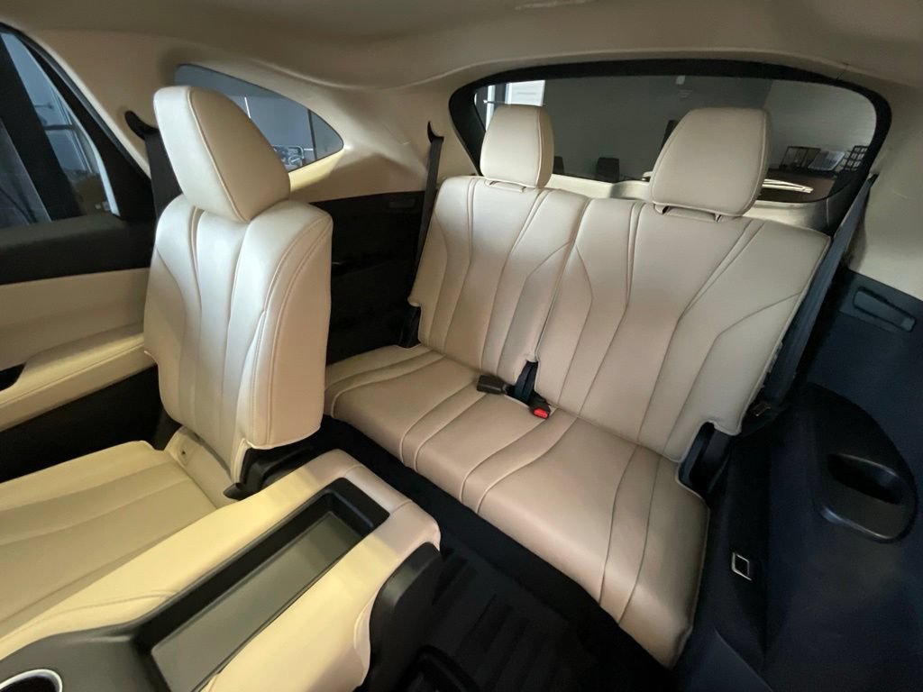 Certified 2026 Acura MDX SH-AWD image 26