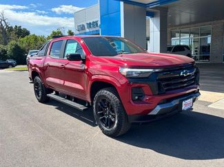 New 2025 Chevrolet Colorado Z71 w/ Midnight Edition video 2