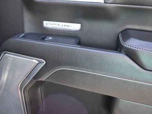 Certified 2023 GMC Sierra 1500 Denali image 13