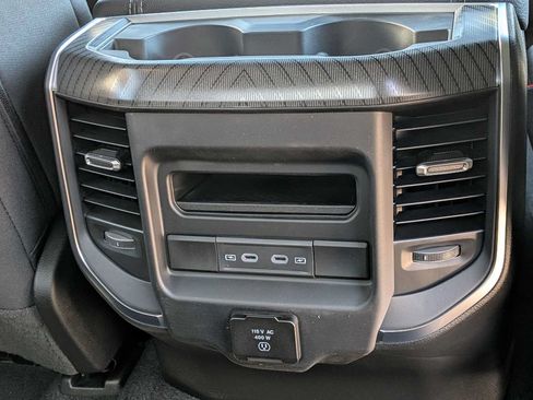 New 2026 RAM 1500 Big Horn AWD/4WD image 17