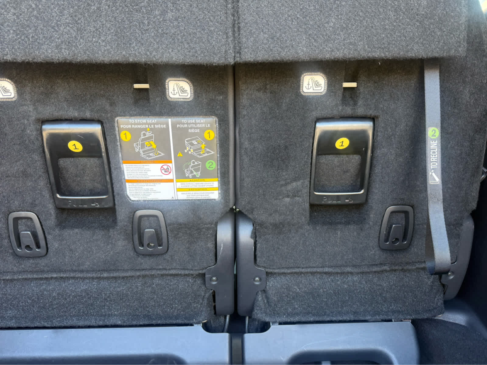 Used 2025 Toyota Sienna XSE FWD image 27