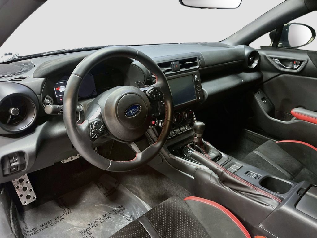 Used 2025 Subaru BRZ Limited RWD image 9