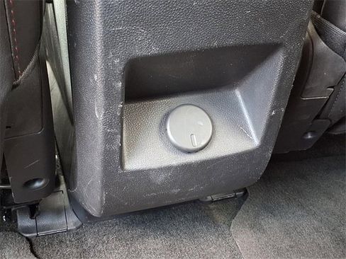 Used 2014 GMC Terrain SLT w/ Chrome Appearance Package image 23