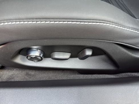 New 2026 Chevrolet Corvette Stingray Premium Cpe w/ Z51 Performance Package image 15