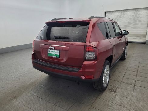 Used 2014 Jeep Compass Latitude w/ Sun/Sound Group AWD/4WD image 7