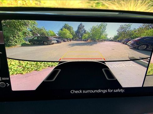 New 2025 MAZDA CX-70 Plug-In Hybrid w/ Premium Plus AWD/4WD image 24