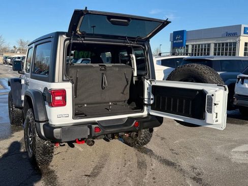Used 2025 Jeep Wrangler Rubicon w/ Steel Bumper Group image 20