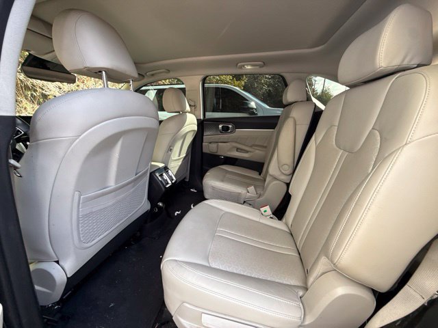 Used 2022 Kia Sorento SX Prestige w/ Panoramic Sunroof Package AWD/4WD image 14