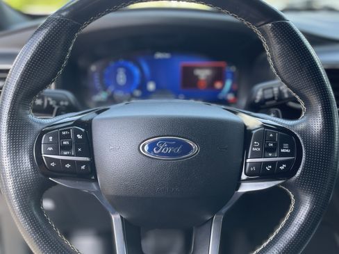 Used 2021 Ford Explorer ST w/ Equipment Group 401A AWD/4WD image 25
