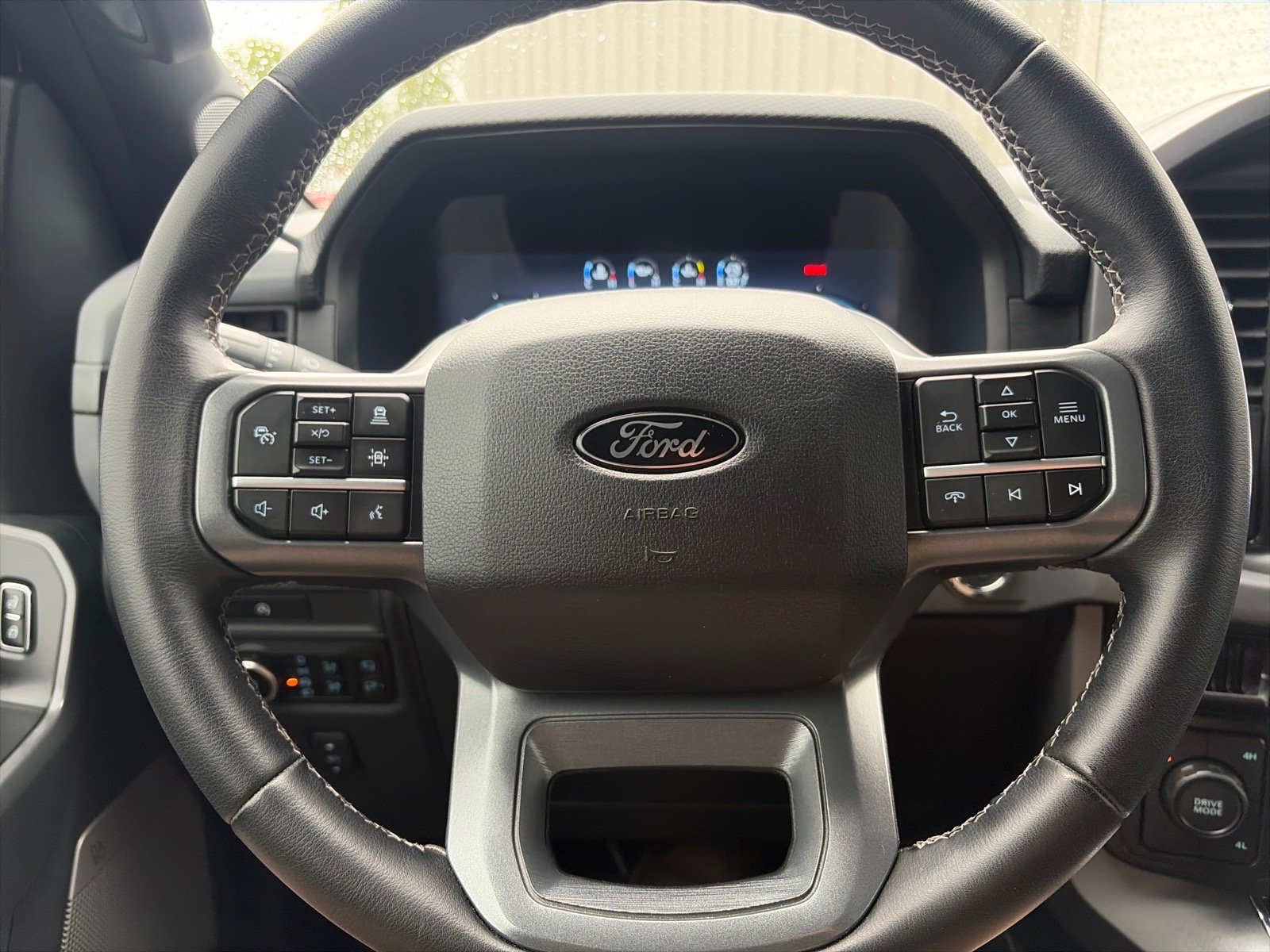 Used 2025 Ford F150 XLT w/ Equipment Group 303A High AWD/4WD image 31