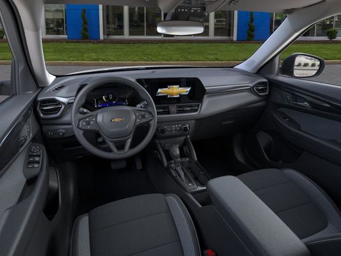 New 2026 Chevrolet TrailBlazer LS w/ LS Convenience Package AWD/4WD image 16