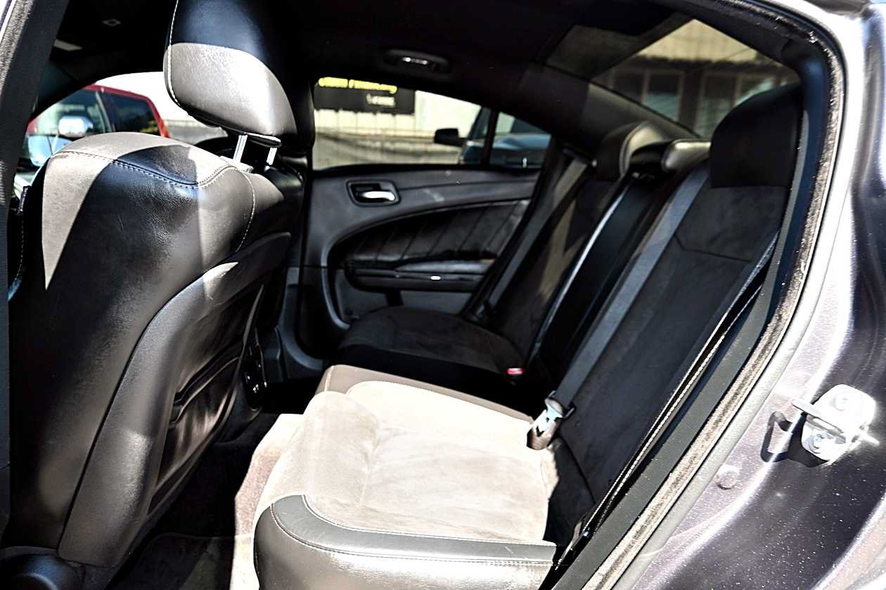 Used 2019 Dodge Charger GT RWD image 9