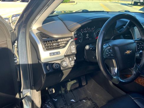 Used 2019 Chevrolet Tahoe Premier w/ RST 6.2L Performance Edition image 15