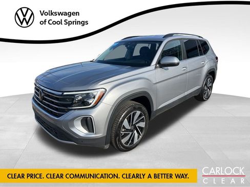 Used 2024 Volkswagen Atlas SE image 1