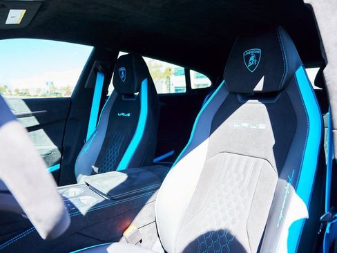 Used 2024 Lamborghini Urus Performante AWD/4WD image 55