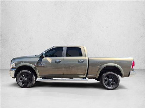 Used 2014 RAM 2500 Laramie w/ Convenience Group AWD/4WD image 8