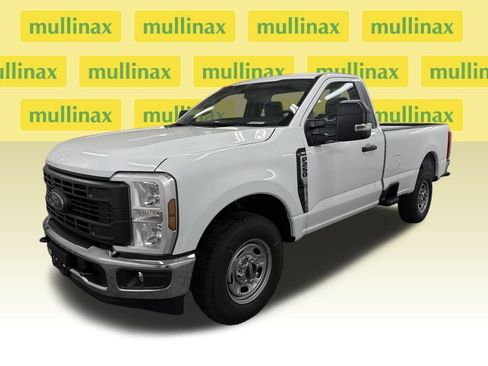New 2026 Ford F250 XL w/ XL Chrome Package image 13