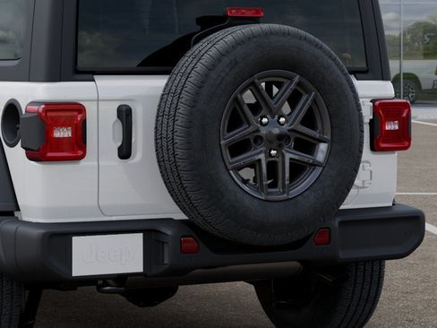 New 2026 Jeep Wrangler Unlimited Sport AWD/4WD image 39