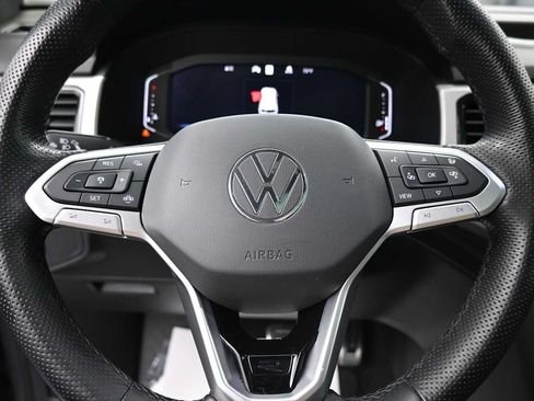 Used 2020 Volkswagen Atlas Cross Sport SEL Premium R-Line AWD/4WD image 6