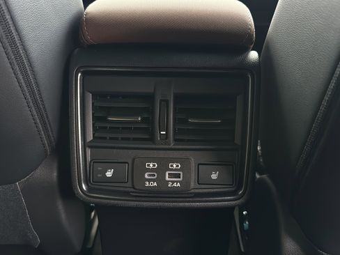 Certified 2026 Subaru Forester Touring AWD/4WD image 29