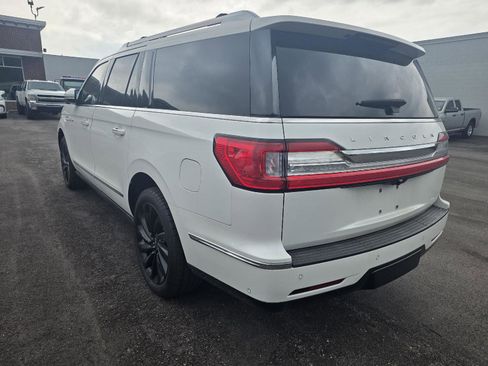 Used 2020 Lincoln Navigator L Reserve w/ Equipment Group 208A Reserve AWD/4WD image 4
