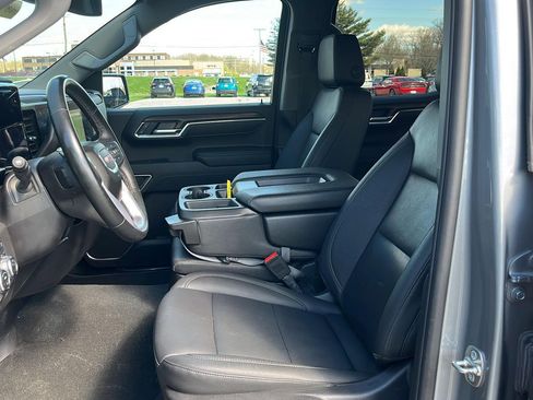 Used 2025 GMC Sierra 1500 SLT AWD/4WD image 23