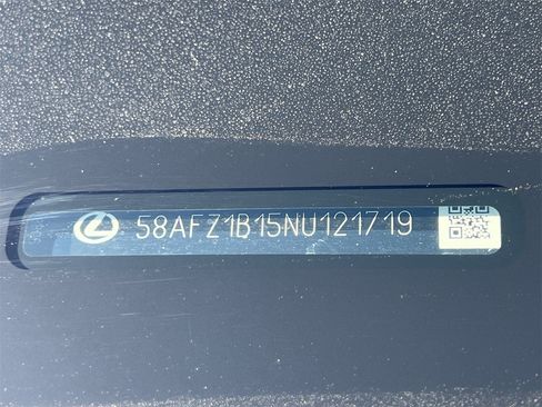 Used 2022 Lexus ES 350 Ultra Luxury w/ Accessory Package 2 image 13