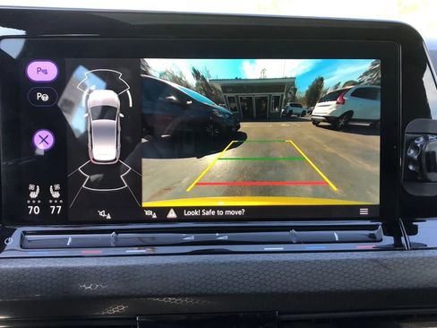 Used 2022 Volkswagen GTI Autobahn image 41