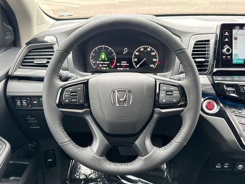 New 2026 Honda Odyssey Elite image 11