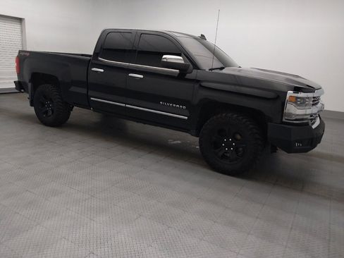 Used 2017 Chevrolet Silverado 1500 LTZ w/ Sport Package AWD/4WD image 11