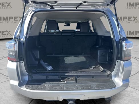 Used 2023 Toyota 4Runner SR5 Premium w/ Moonroof Package image 28